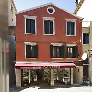 Adriatico 2*, Venecia Italia