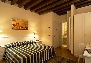 Venice Resorts Guest House , Venecia Italia